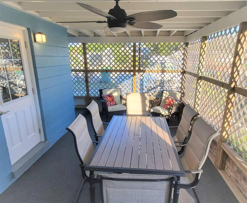 Bali Bungalow - Downtown Cocoa Beach Exteriér fotografie